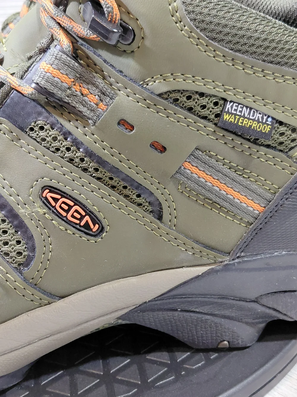 KEEN Men Utility Lansing Mid Waterproof Steel Toe Work Boot Olive Green M11.5 EE